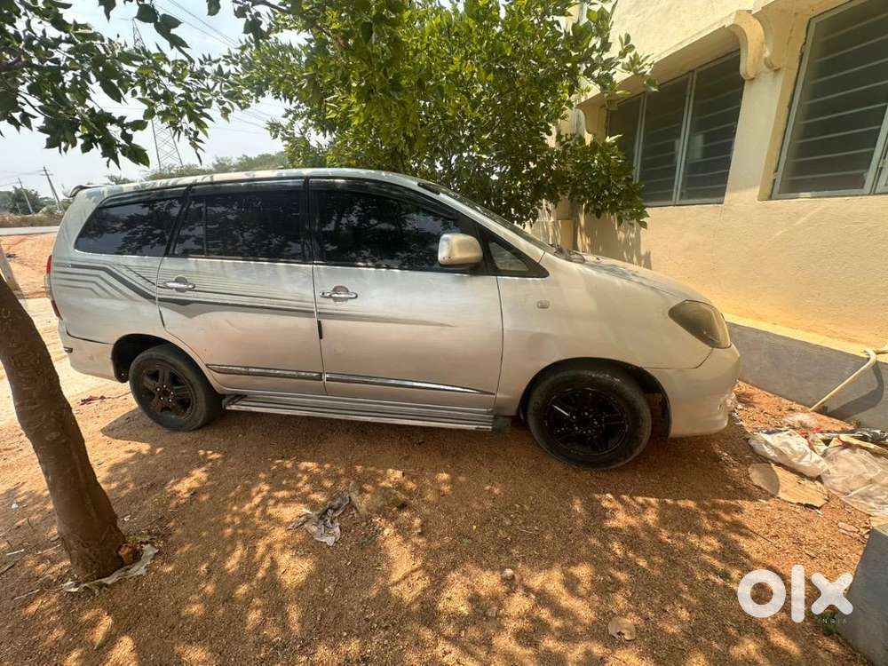 Toyota Innova 2008 Diesel Well Maintained