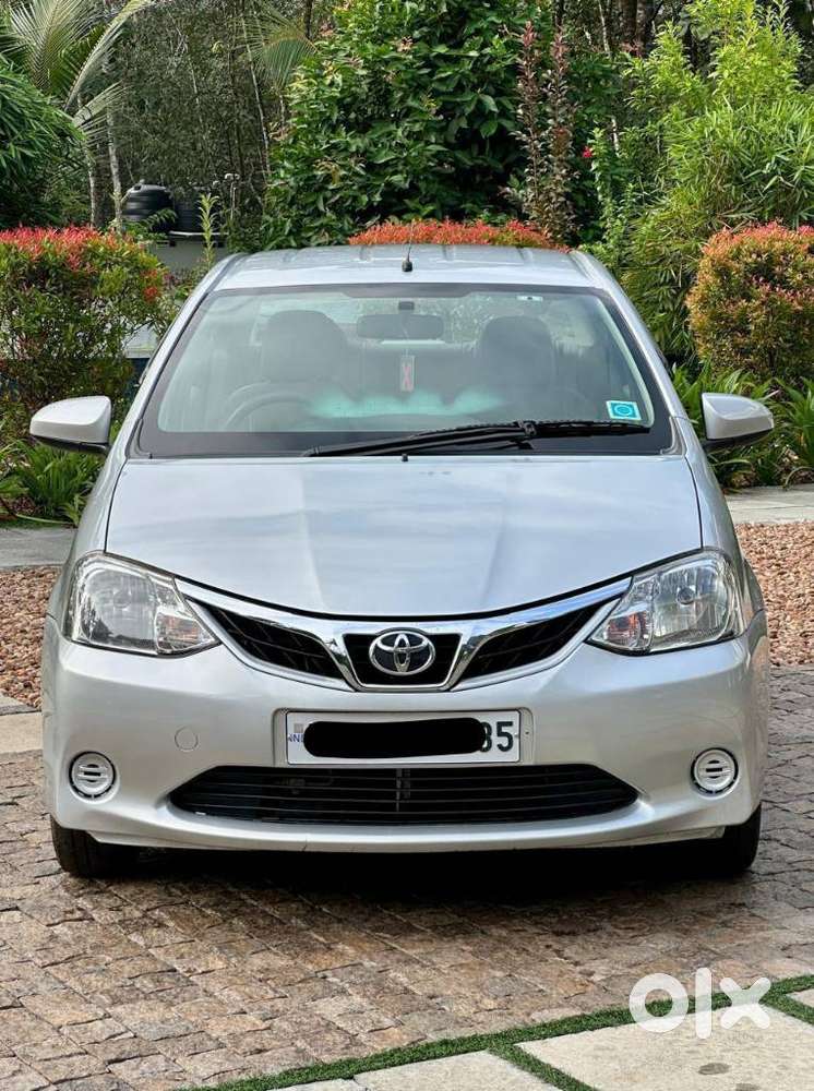 Toyota Etios 2010-2012 Gd, 2016, Petrol