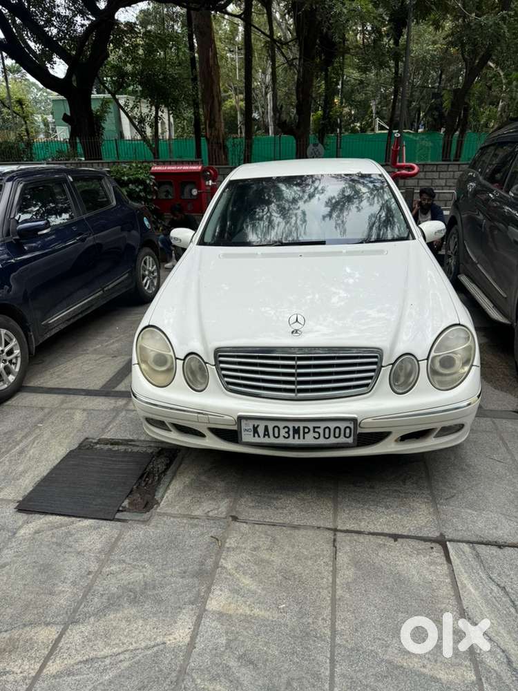 Mercedes-benz E-class Petrol Automatic 2003