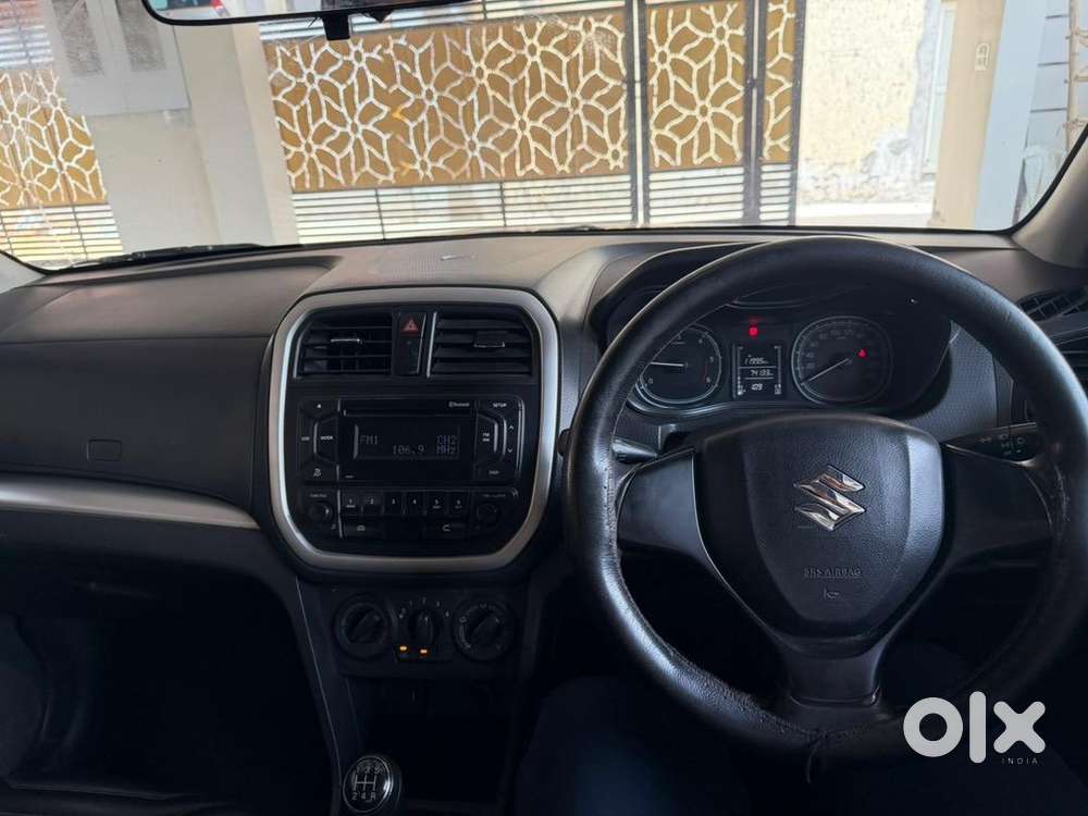 Maruti Suzuki Brezza 2017 Diesel Well Maintained