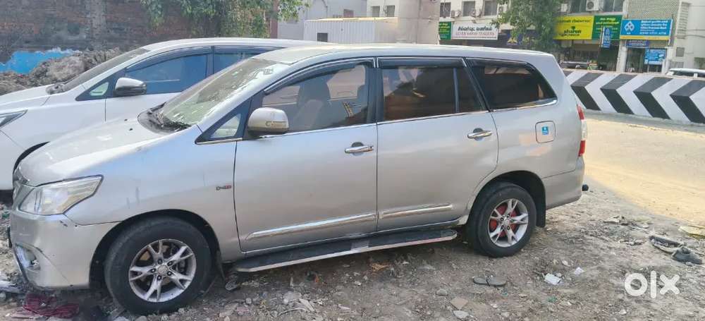 Toyota Innova With Good Running Condition