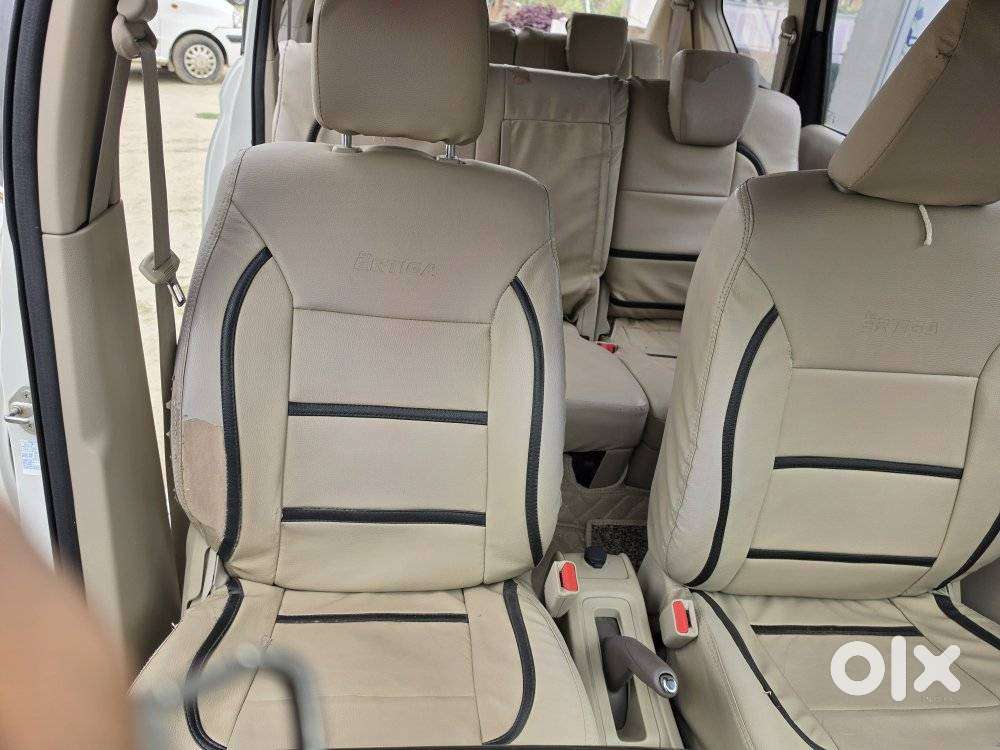 Maruti Suzuki Ertiga Vxi At Petrol, 2021, Petrol