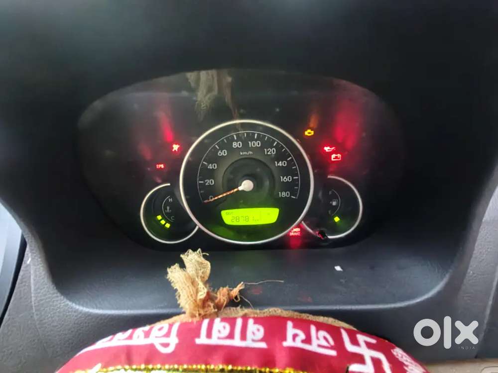 Hyundai Eon 0.8 Sportz 2012