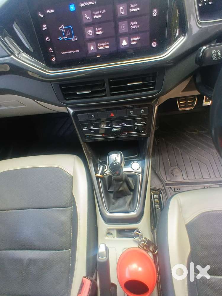 Volkswagen Taigun 1.0 Tsi Topline At, 2023, Petrol