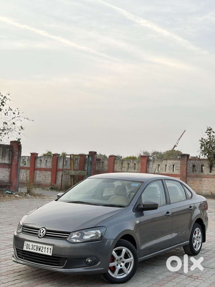 Volkswagen Vento 2010-2013 Petrol Highline, 2013, Petrol