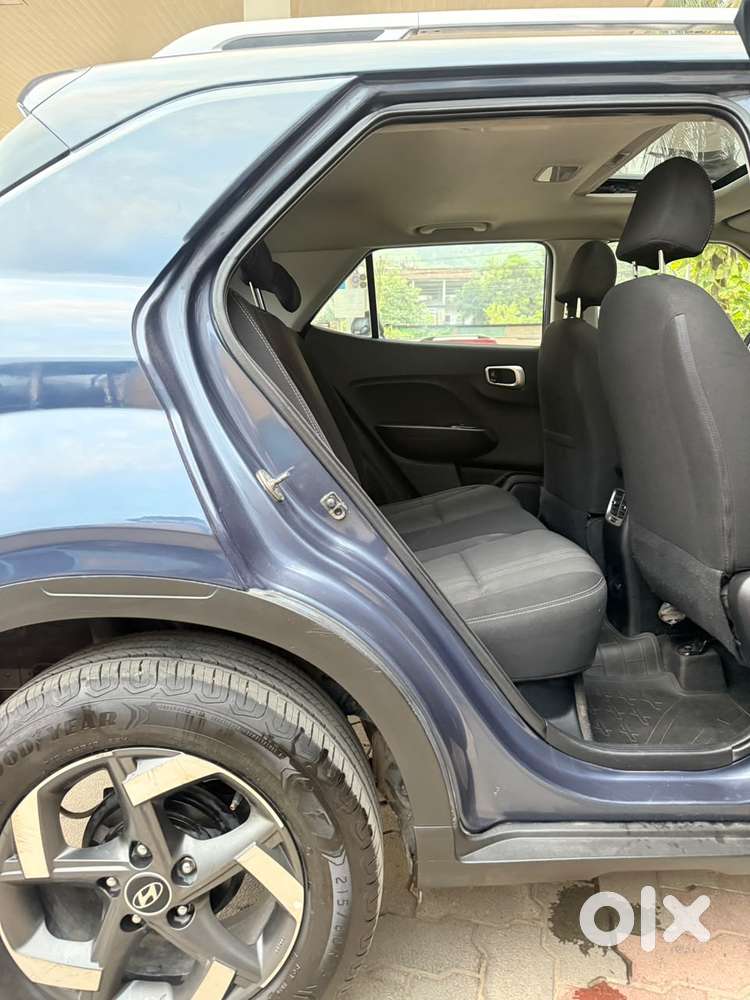 Hyundai Venue 1.0 Sx Turbo Dct, 2019, Petrol