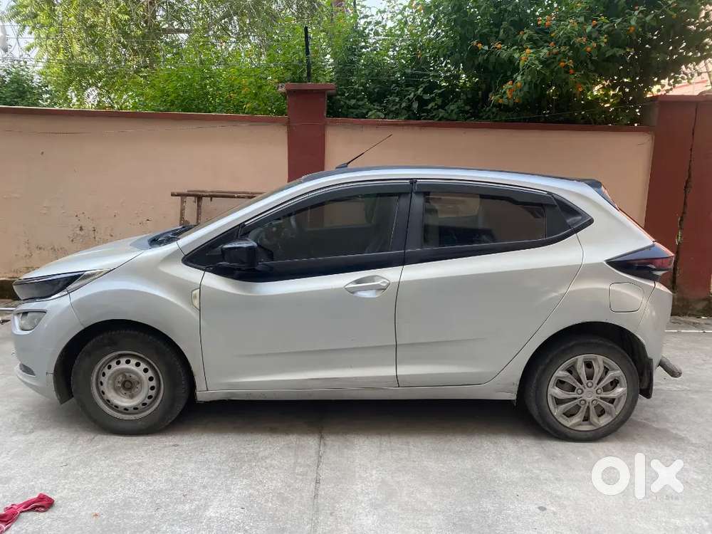 Tata Altroz 2020 October