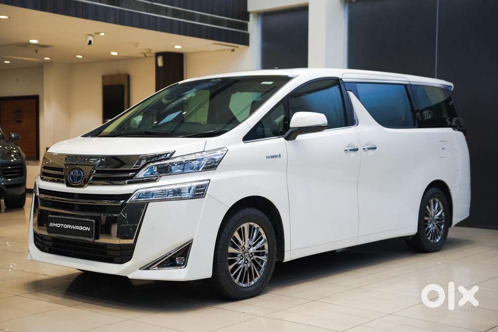 Toyota Vellfire Vip – Executive Lounge, 2022, Petrol
