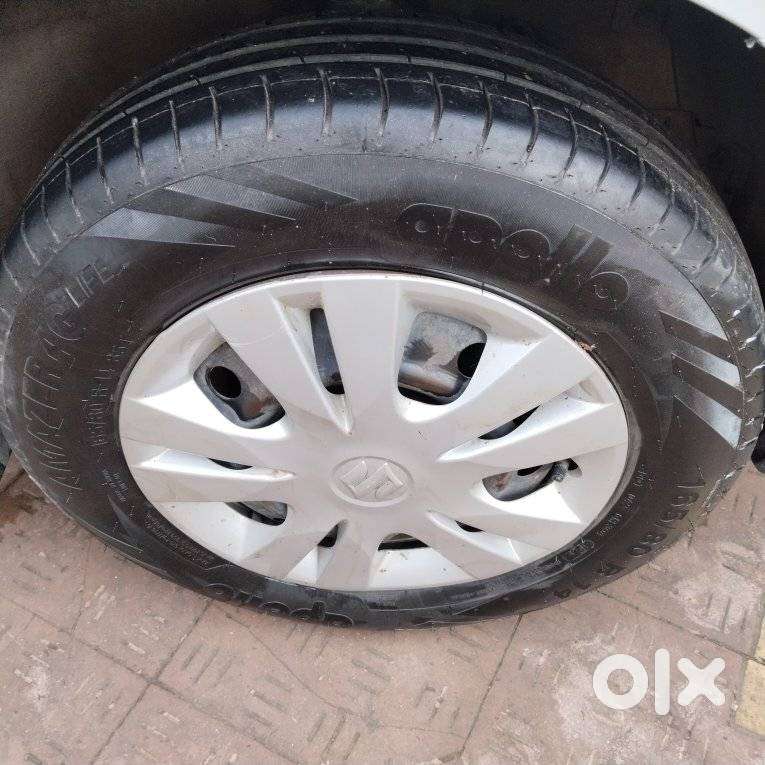 Maruti Suzuki Swift Dzire 1.2 Vxi Bsiv, 2013, Petrol