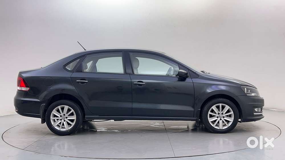 Volkswagen Vento Petrol Highline, 2016, Petrol