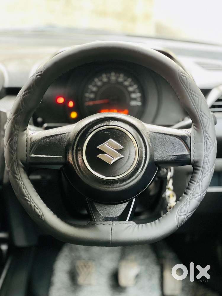 Maruti Suzuki Swift 1.2 Lxi (o), 2020, Petrol