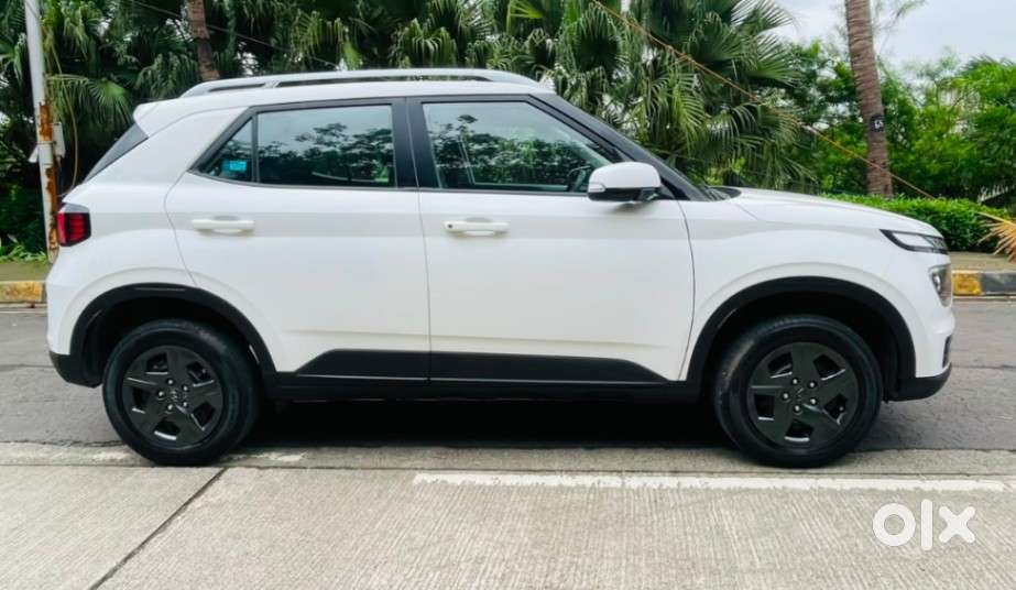 Hyundai Venue 1.2 S (o), 2025, Petrol