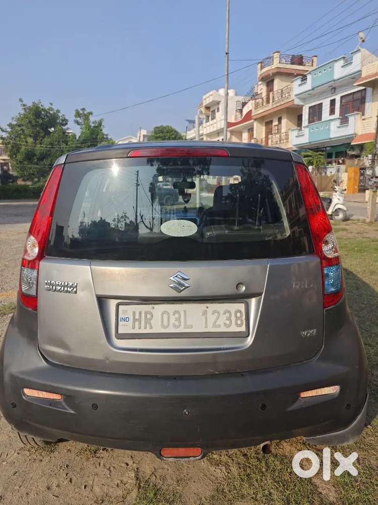 Maruti Suzuki Ritz Vxi (petrol + Cng)