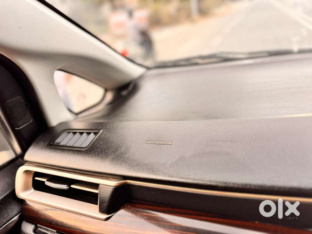 Toyota Innova Crysta 2.4 V 7 Str, 2018, Diesel