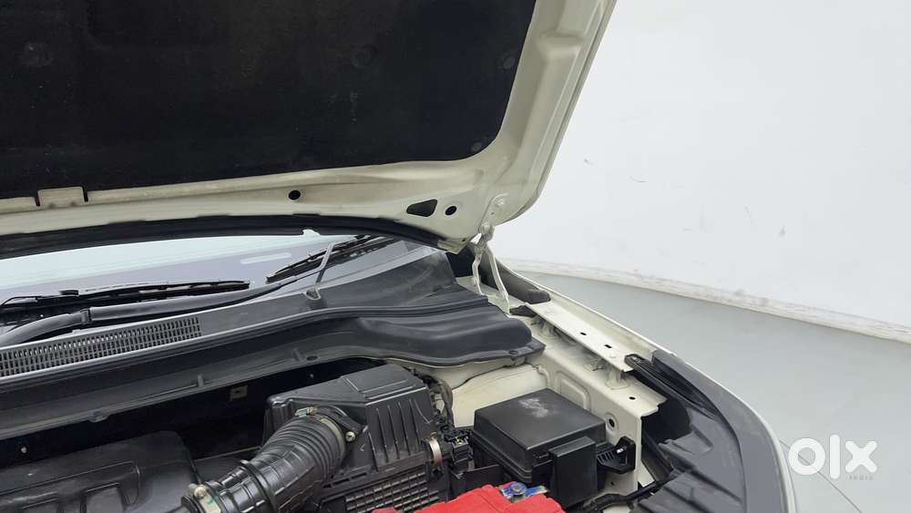 Mahindra Xuv300 W6, 2021, Petrol