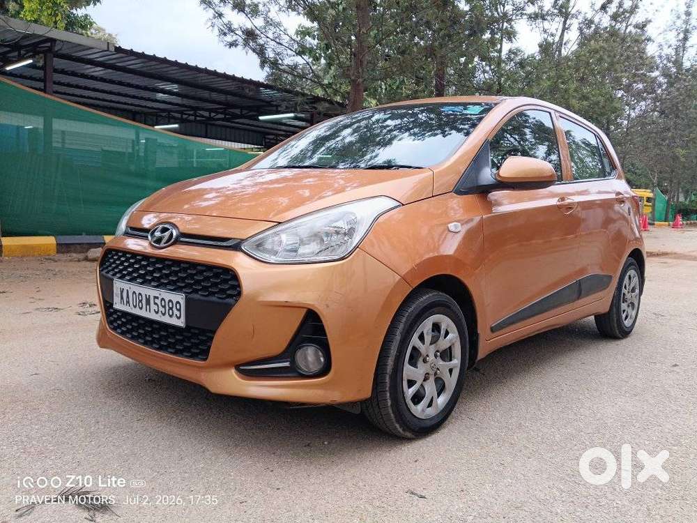Hyundai Grand I10 Sportz, 2017, Petrol