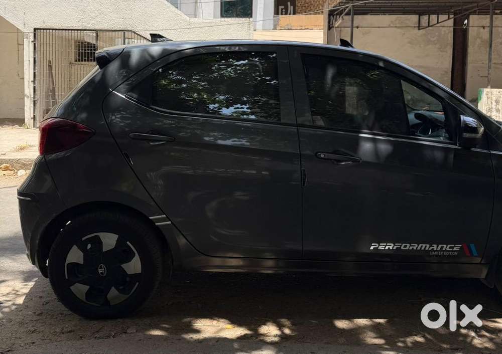 Tata Tiago Car Electric 2024 Model Top Condition