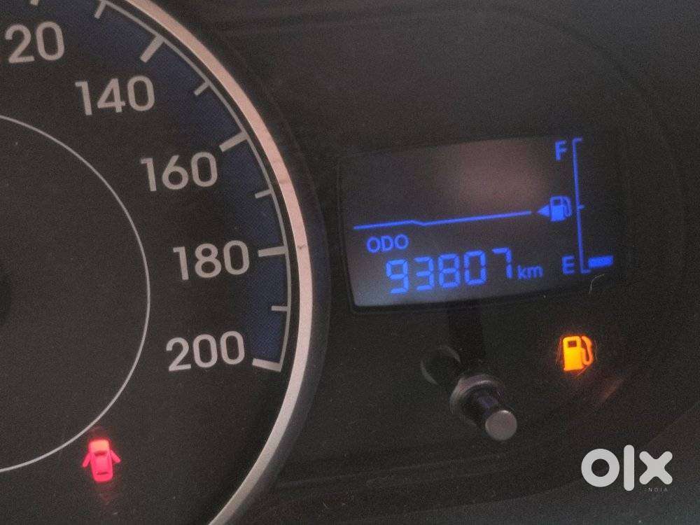 Hyundai I10 Sportz, 2012, Petrol