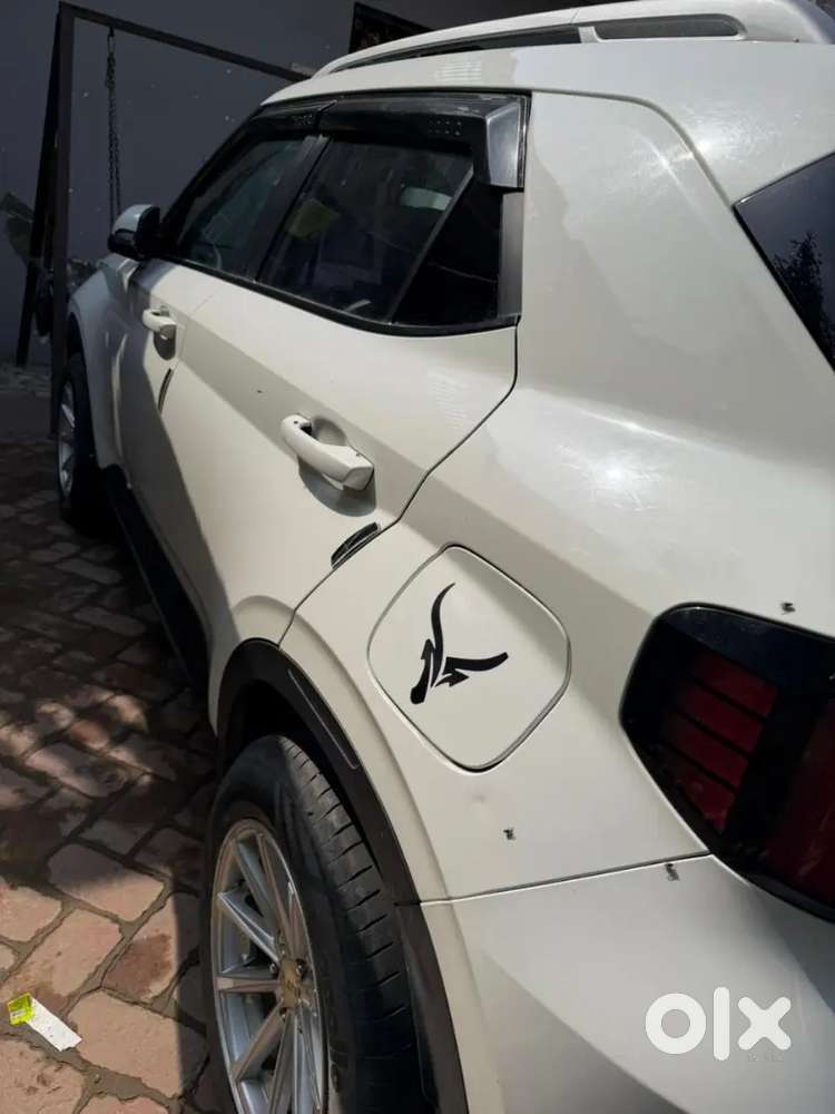 Hyundai Venue 2022 Petrol Good Condition