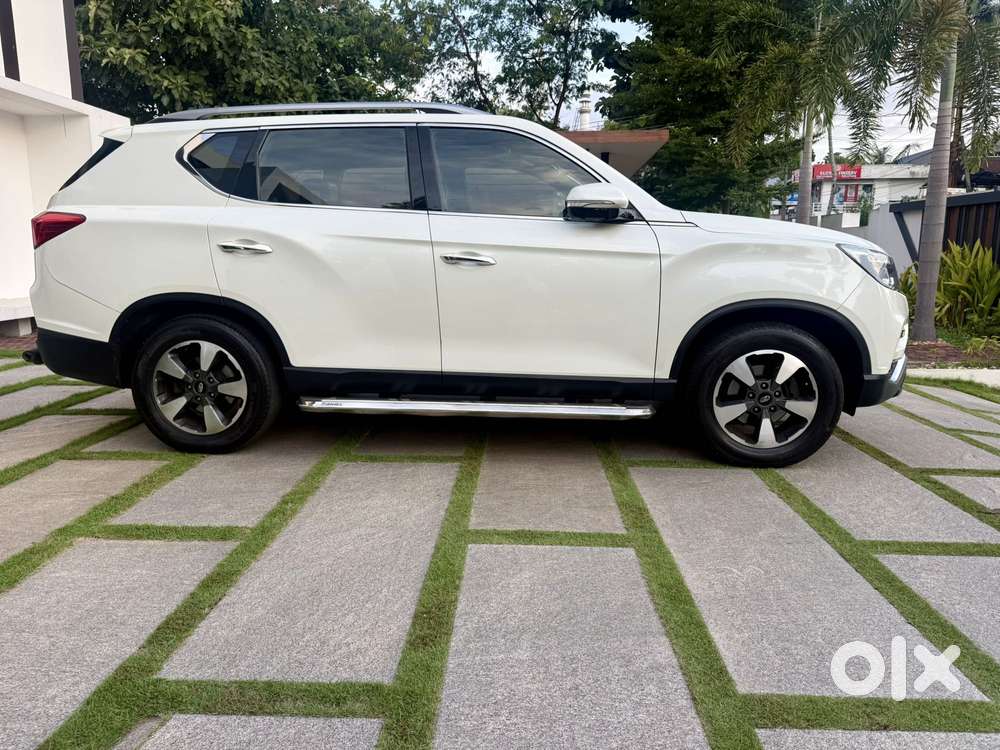 Mahindra Alturas G4 4x4 At, 2019, Diesel