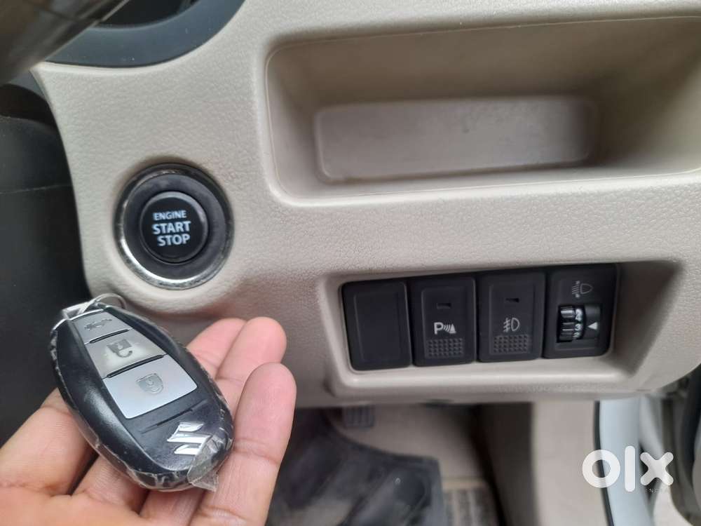 Maruti Suzuki Ciaz Zxi, 2015, Petrol