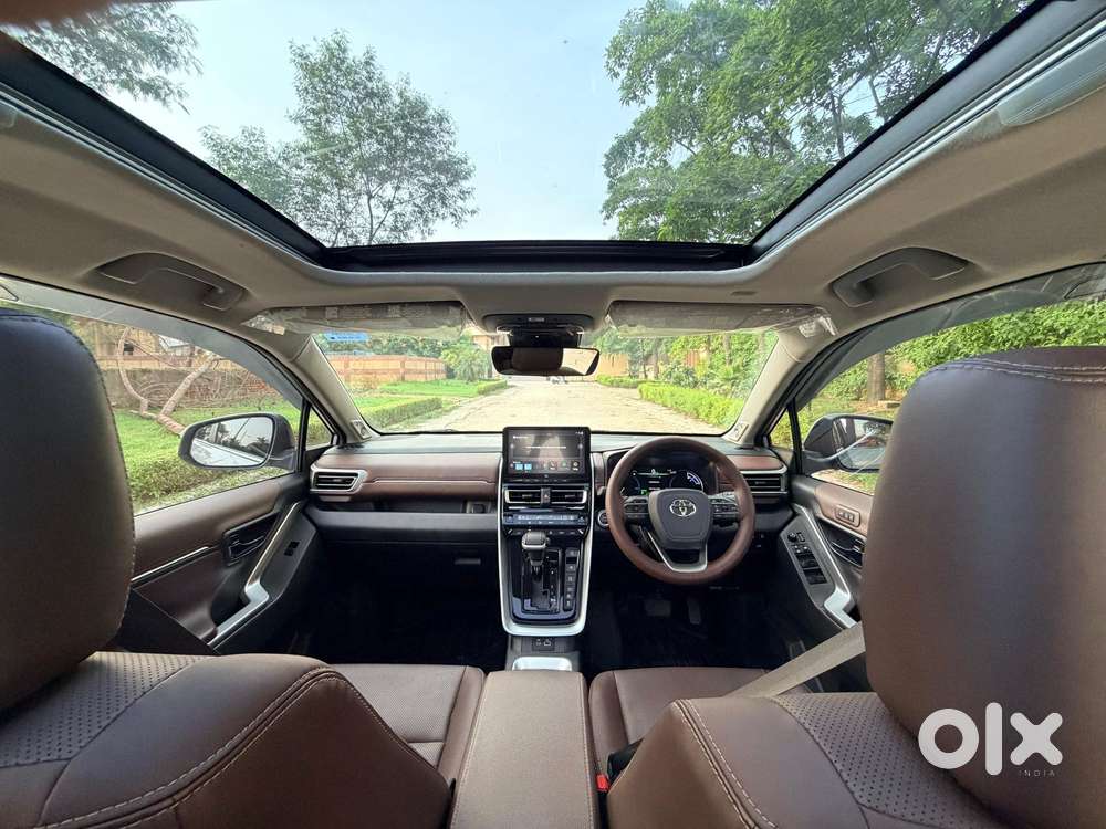Toyota Innova Hycross 2.0 Zx (o) Hybrid 7 Str, 2025, Cng & Hybrids