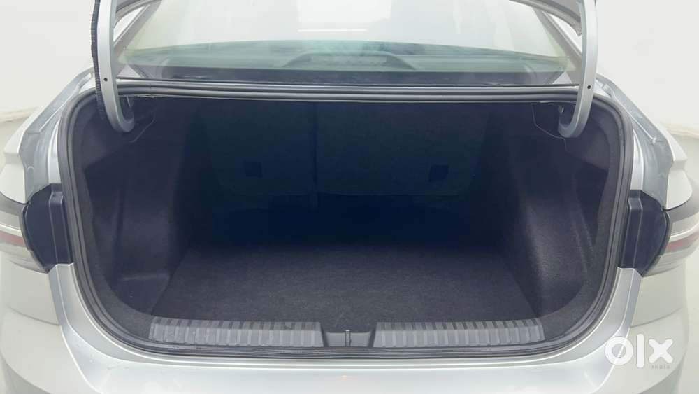 Volkswagen Virtus Highline Plus 1.0 Tsi At, 2024, Petrol