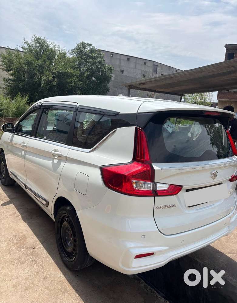 2025 Maruti Ertiga Vxi Cng Manual