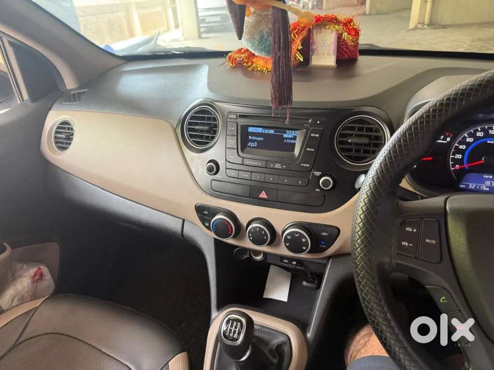 Hyundai Grand I10 Sportz Car