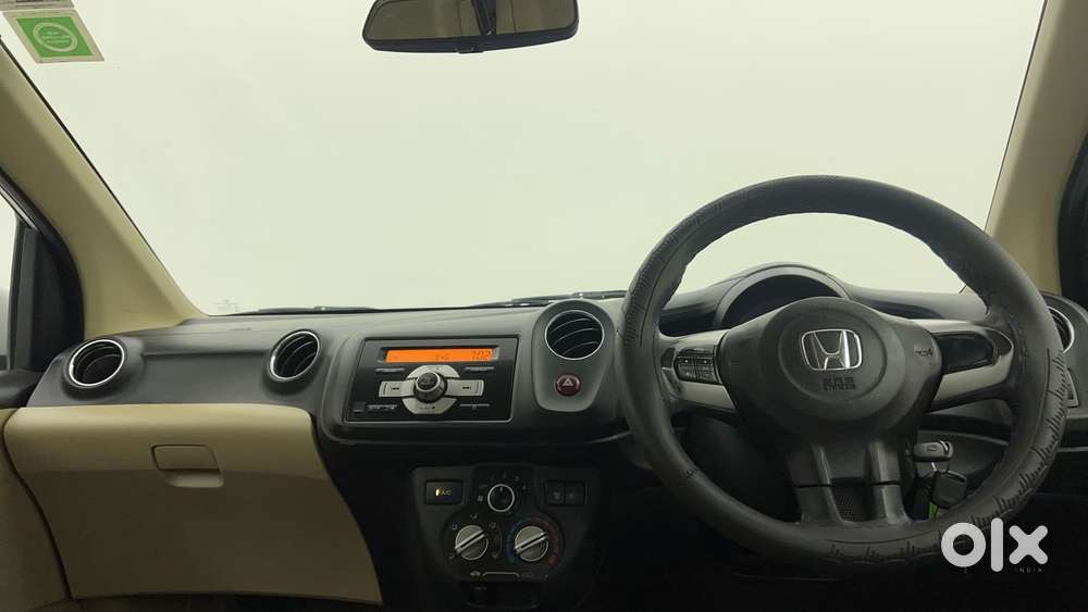 Honda Brio Vx Mt, 2016, Petrol