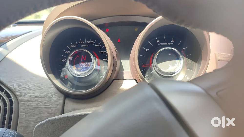 Mahindra Xuv500 2018 Diesel 70000 Km Driven