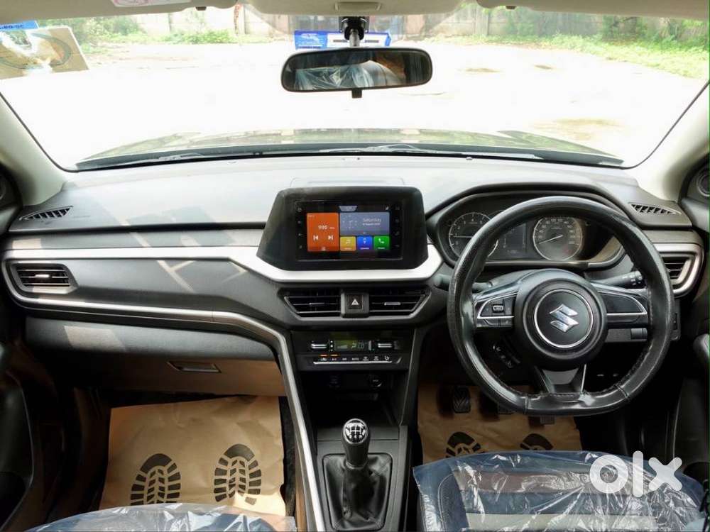 Maruti Suzuki Brezza 1.5 Vxi Smart Hybrid, 2022, Petrol