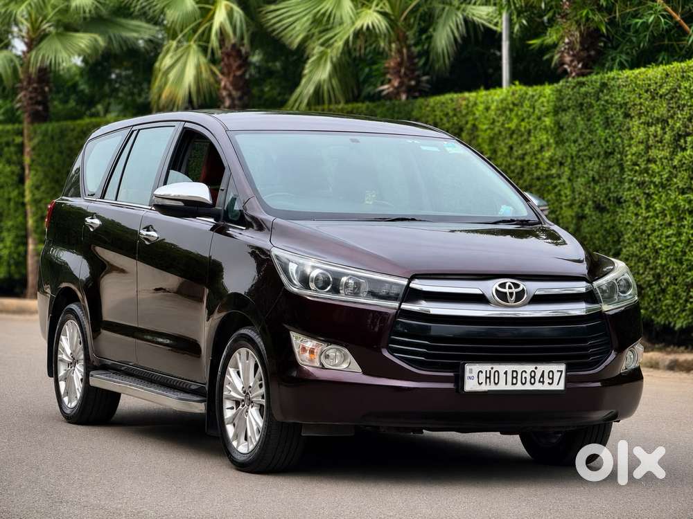 Toyota Innova Crysta 2.8 Z, 2016, Diesel