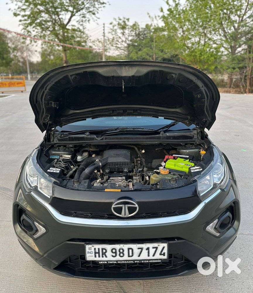 Tata Nexon 1.2 Revotron Xt, 2022, Petrol