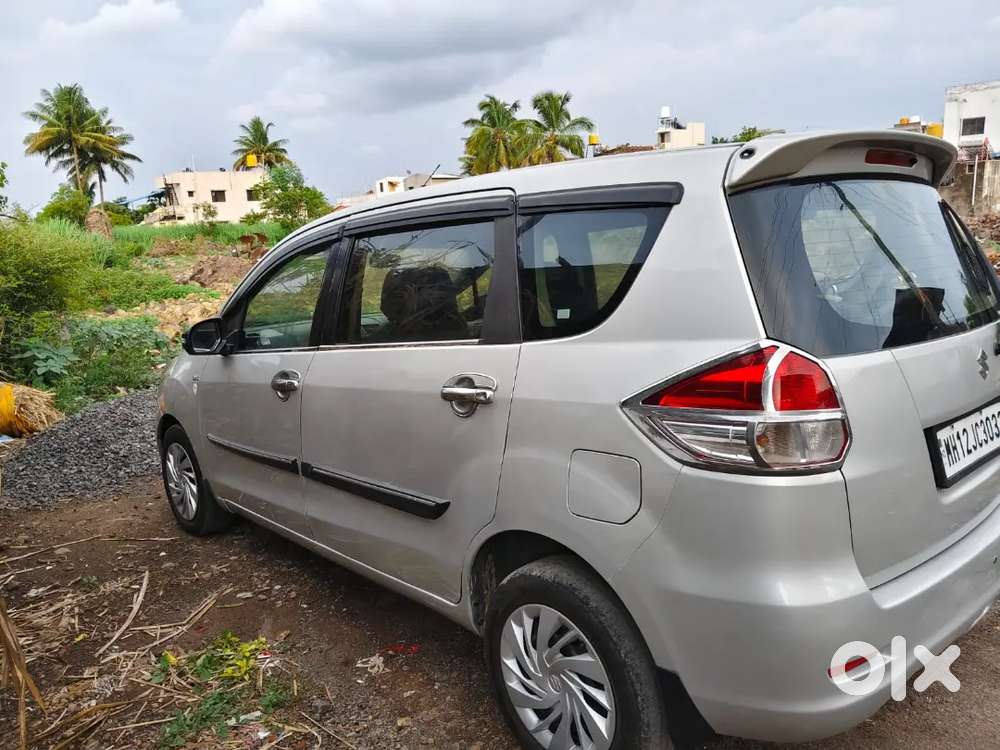 Maruti Suzuki Ertiga 2012 Diesel 180000 Km Driven