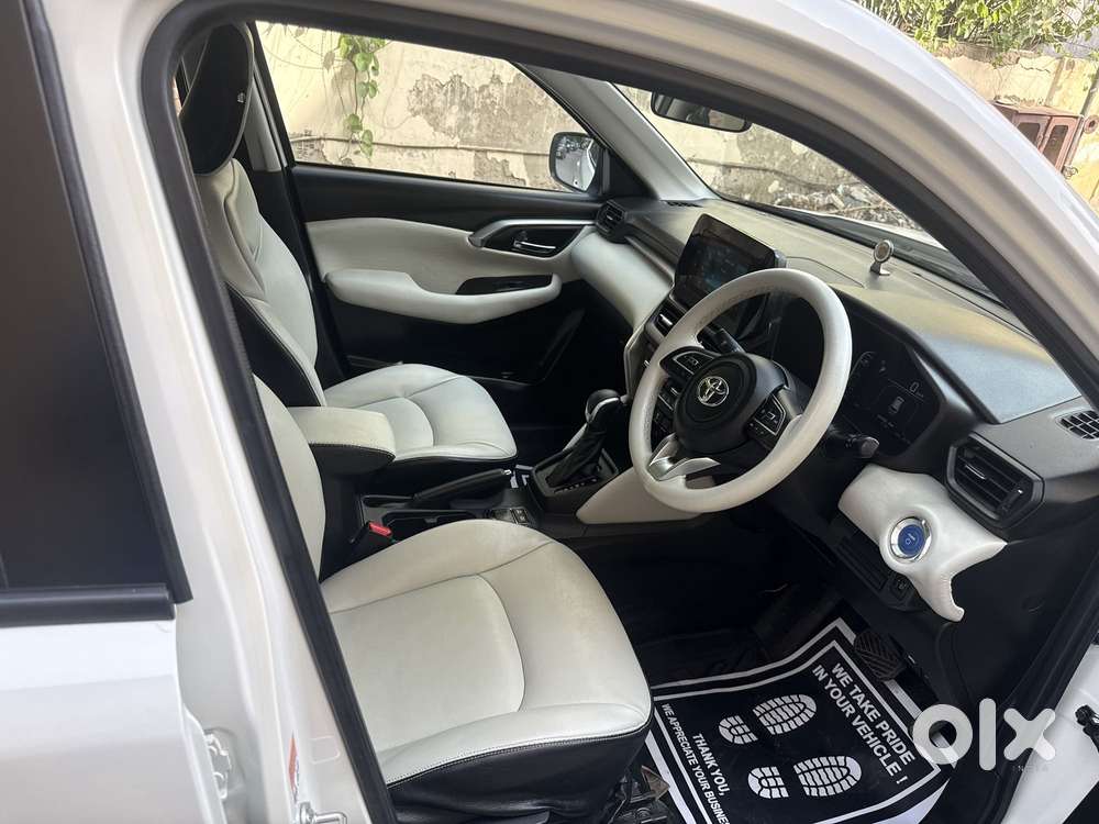 Toyota Urban Cruiser Hyryder 1.5 S Hybrid, 2024, Cng & Hybrids