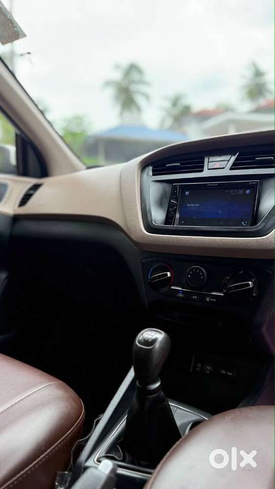 Hyundai I20 Sportz 1.2 Mt, 2017, Petrol