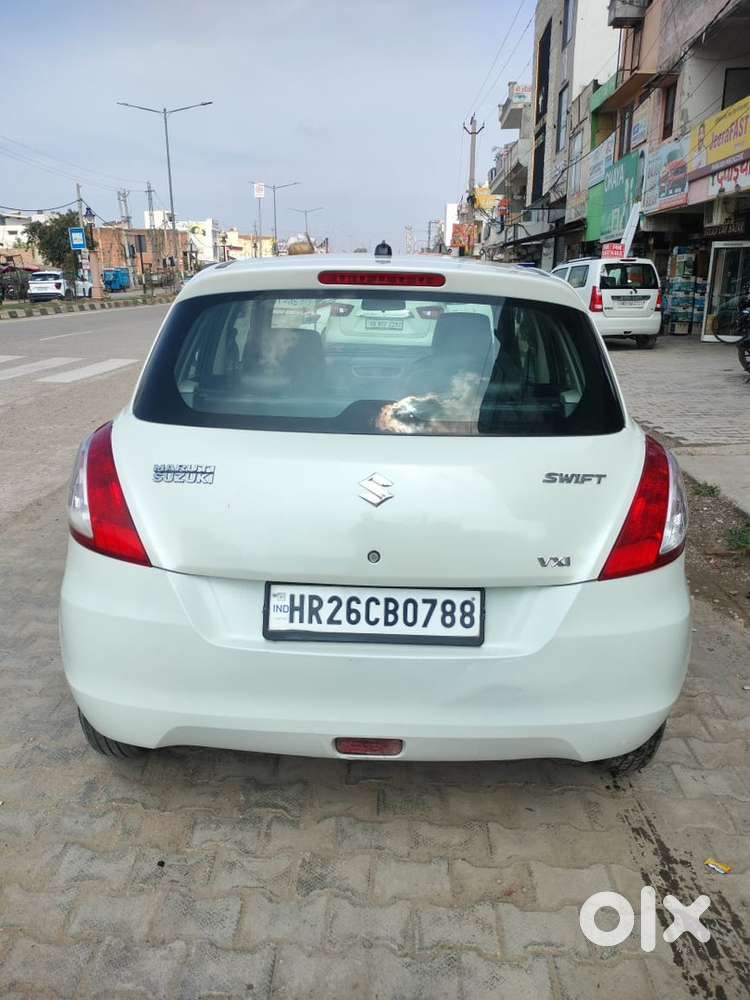 Maruti Swift Petrol 2013