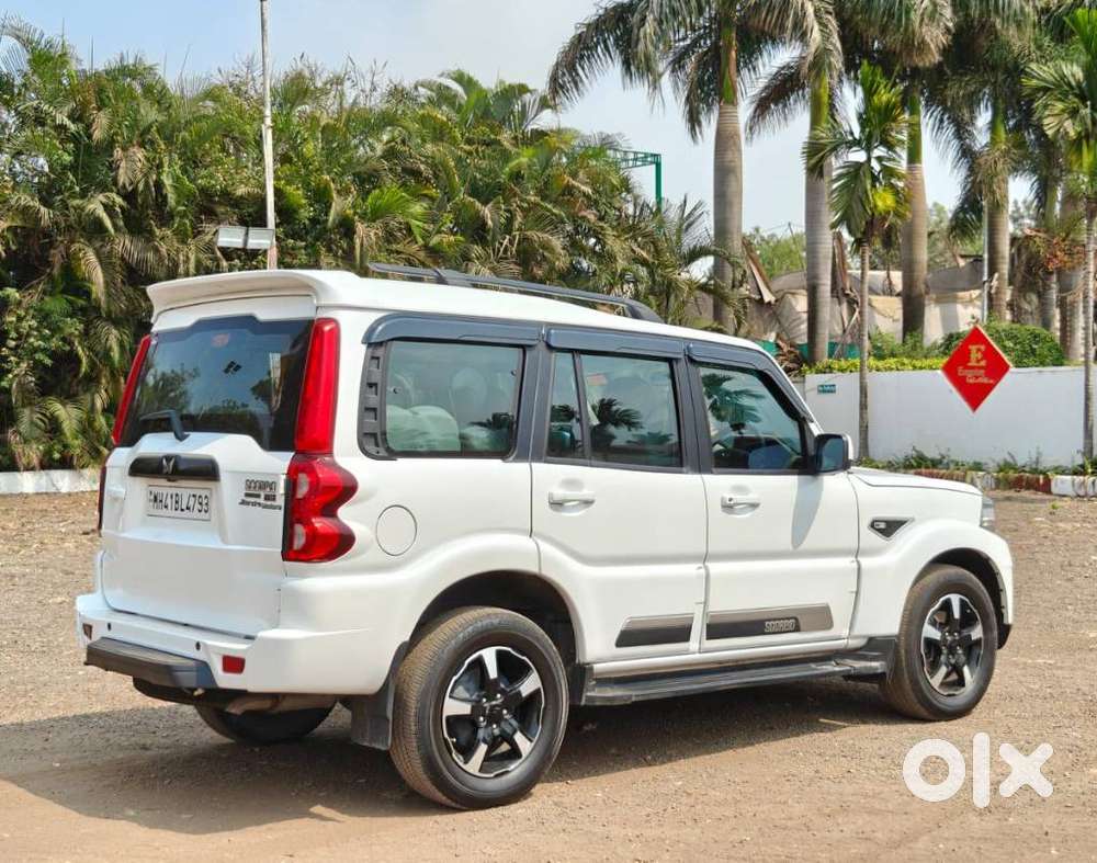 Mahindra Scorpio Classic 2.2 S 11 Mt 7 Str, 2024, Diesel