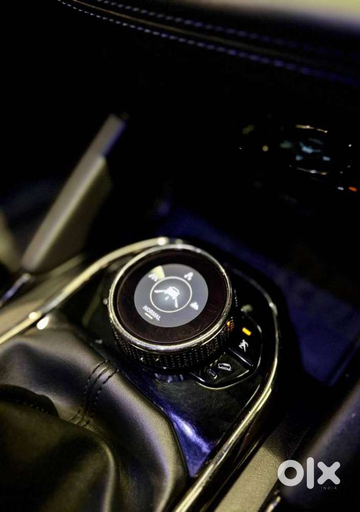 Tata Safari Accomplished X Plus 7 Str Dark Edition At, 2024, Diesel