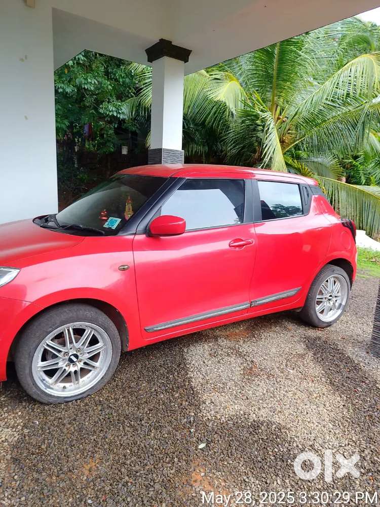 Maruti Suzuki Swift 2019 Petrol 70000 Km Driven