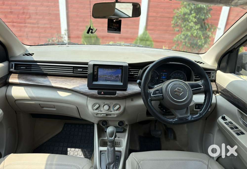 Maruti Suzuki Ertiga Vxi At Petrol, 2018, Petrol