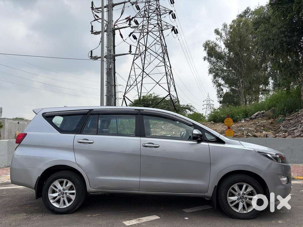 Toyota Innova Crysta 2.4 Gx Mt, 2018, Diesel