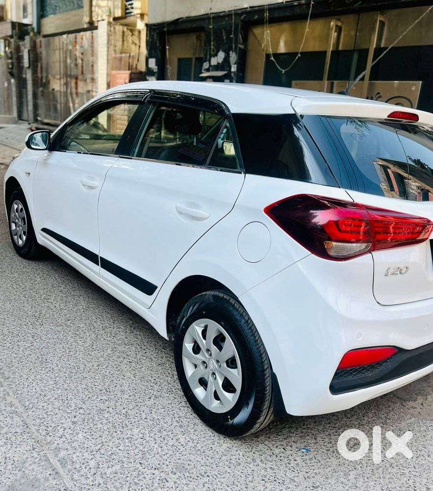 Hyundai Elite I20 [ ] 1.2 Magna Executive, 2020, Petrol