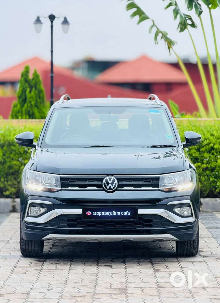 Volkswagen Taigun 1.0 Tsi Highline At, 2022, Petrol