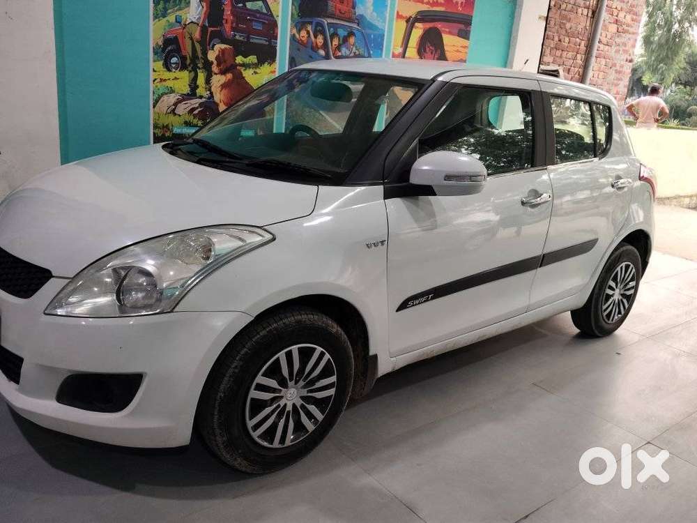 Maruti Suzuki Swift Lxi Optional-o, 2012, Petrol
