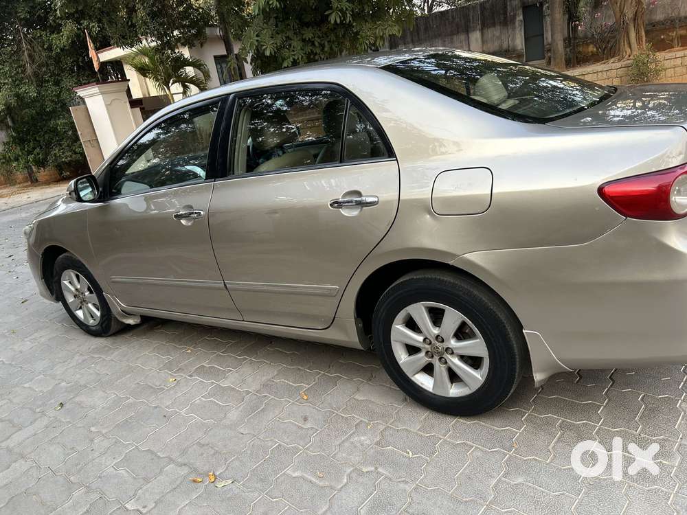 Toyota Corolla Altis 2010-2013 Diesel D4dg, 2011, Diesel