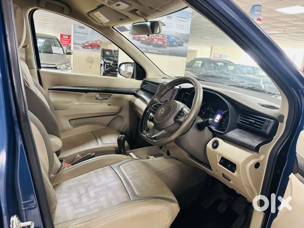 Toyota Rumion V Mt, 2023, Petrol