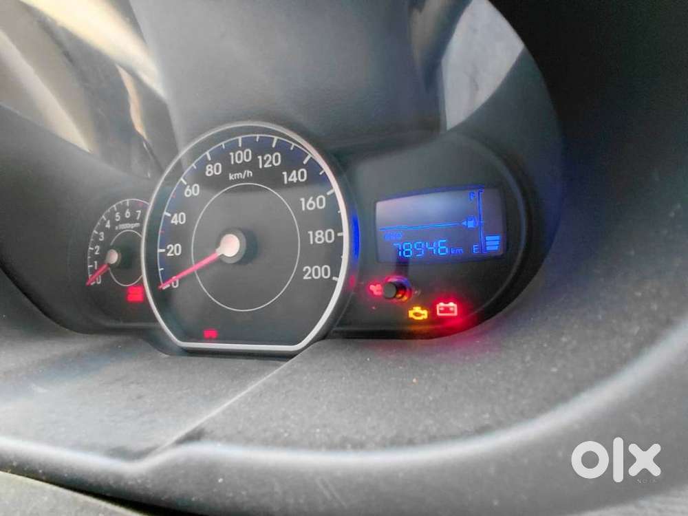 Hyundai I 10 , Petrol , Manual , 2012