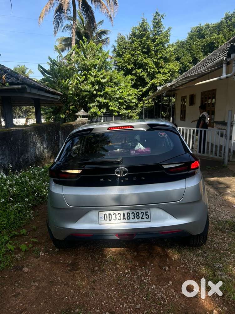2021 Tata Altroz Petrol Manual